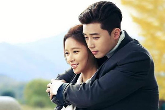 Người đàn ông mà bạn đang trò chuyện có yêu thật lòng hay chỉ tán tỉnh? Nhìn vào ba điểm này, rất chính xác