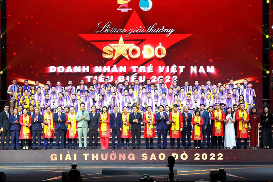 Ba doanh nhân Hải Dương được vinh danh tại Giải thưởng Sao Đỏ - Doanh nhân Việt Nam năm 2022