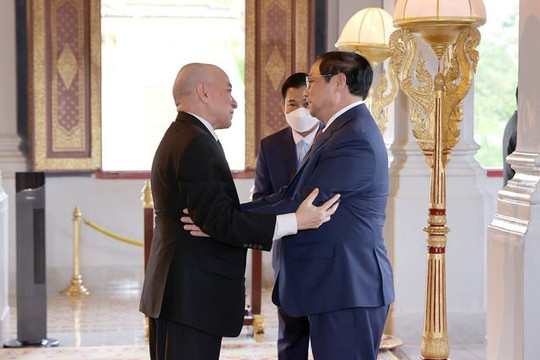 Thủ tướng Phạm Minh Chính hội kiến các nhà lãnh đạo Campuchia