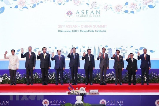 ASEAN - Trung Quốc thông qua Tuyên bố kỷ niệm 20 năm Tuyên bố Ứng xử của các bên ở Biển Đông