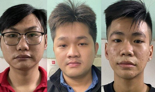 TP.HCM: Tạm giữ 7 người bán hàng rong đánh 2 thanh niên ở phố đi bộ Nguyễn Huệ