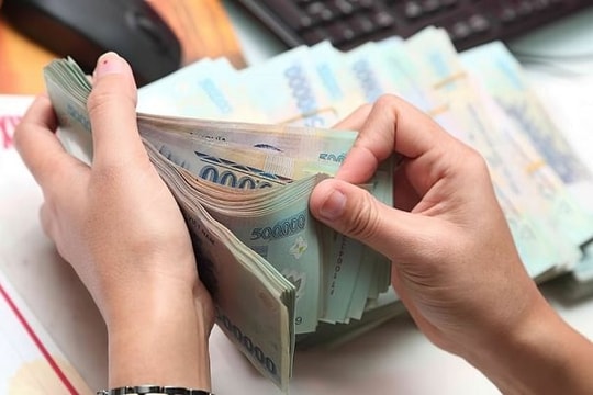 Lãi suất liên ngân hàng giảm xuống còn 5,1%
