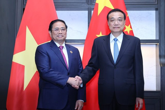 Thủ tướng Phạm Minh Chính hội kiến với Thủ tướng Trung Quốc, gặp Tổng thống Indonesia