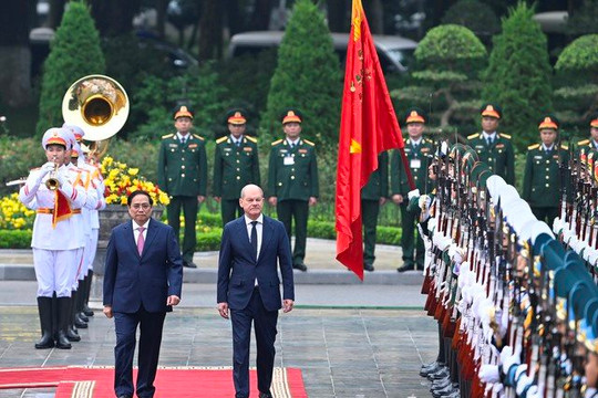Thủ tướng Phạm Minh Chính đón, hội đàm với Thủ tướng CHLB Đức