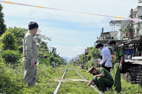 Bình Dương: Thanh niên tử vong trên đường ray nghi bị tàu cán