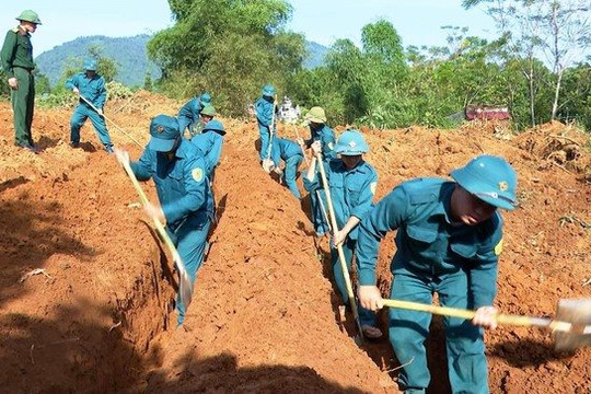 8 phần mộ liệt sĩ được phát hiện trong vườn nhà dân