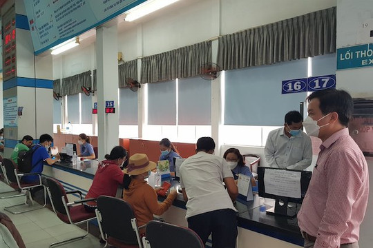 Thêm 8.000 vé tàu đi Nha Trang và các tỉnh miền Trung dịp Tết Quý Mão