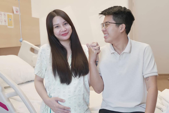 'Hot face' Thanh Trần đã sinh con thứ 3: Vui mừng như 'trúng độc đắc' khi đón thêm một bé gái