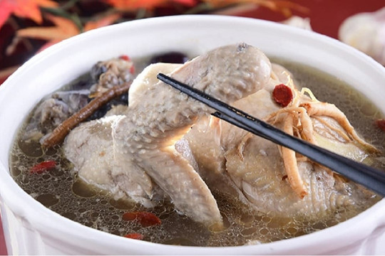 '1 con chim bồ câu còn tốt hơn 9 con gà', thường xuyên ăn thịt chim bồ câu có lợi gì? Những kiểu người này tuyệt nhiên không nên ăn