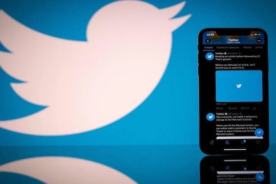 Hàng trăm nhân viên rời Twitter sau "tối hậu thư" của Musk