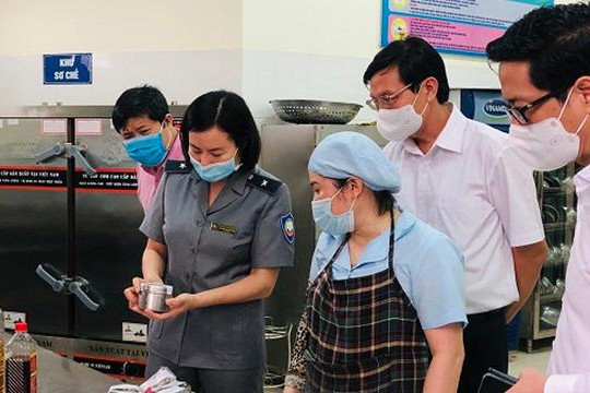 Bộ Giáo dục và Đào tạo chỉ đạo 'khẩn' kiểm tra các cơ sở giáo dục mất an toàn thực phẩm