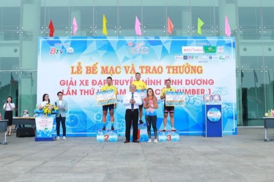 Hơn 200 tay đua chinh phục chặng đua cuối giải xe đạp Truyền hình Bình Dương lần thứ IX năm 2022 Cúp Number 1 

