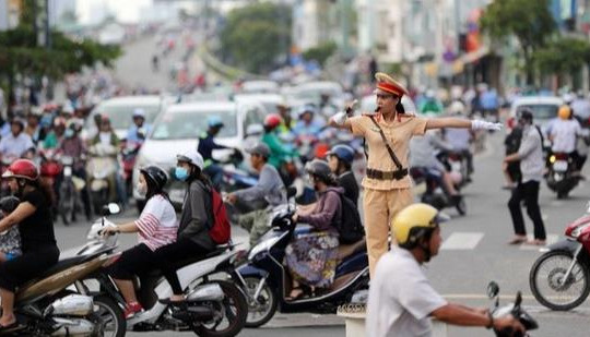 Tăng cường bảo đảm trật tự, an toàn giao thông và chống ùn tắc giao thông