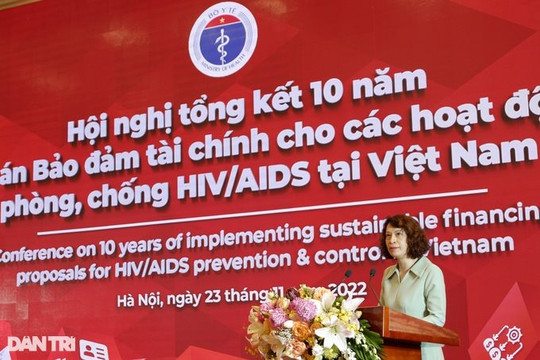 Thách thức bảo đảm nguồn lực tài chính tiến tới chấm dứt bệnh AIDS
