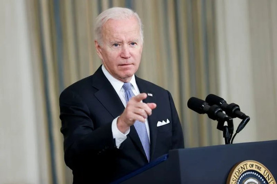 Tổng thống Biden: Vụ xả súng ở siêu thị Walmart là "hành vi bạo lực vô nghĩa"