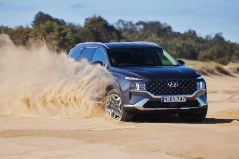 Hyundai SantaFe Hybrid 2023 ra mắt