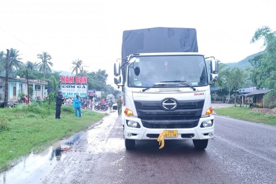 Tạm giữ tài xế lùi xe tải làm 3 mẹ con tử vong thương tâm
