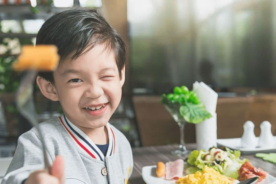 Muốn con cao lớn trong mùa đông nhất định phải ghi nhớ 3 bí quyết