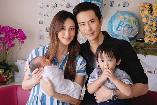 Cựu Hoa hậu Hồng Kông - Trần Khải Lâm mang bầu lần ba với ông xã tài tử Trịnh Gia Dĩnh