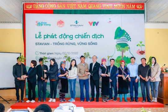 Stavian trao tặng 20.000 cây xanh cho huyện Mù Cang Chải