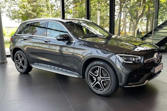 Hàng loạt xe sang Mercedes tại Việt Nam tăng giá bán từ 1/1/2023