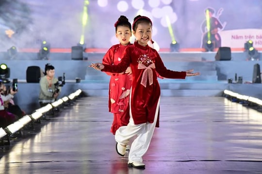 Khai mạc Lễ hội Áo dài du lịch Hà Nội 2022