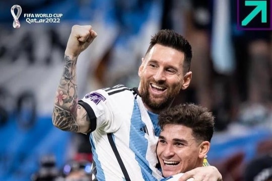 Messi lập siêu phẩm, Argentina vào tứ kết sau chiến thắng 2-1