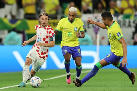 Croatia loại ứng cử viên số 1 Brazil khỏi World Cup 