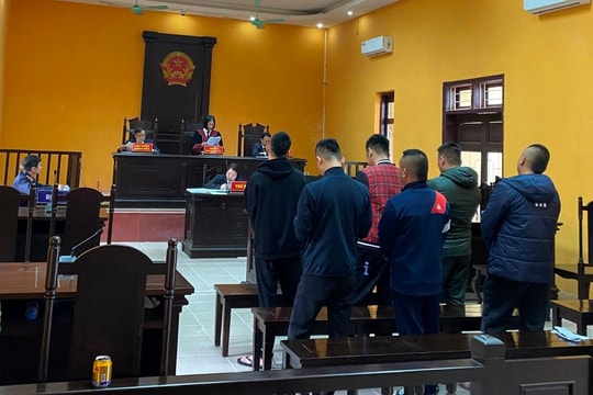Nhóm thanh niên gây rối trật tự công cộng lĩnh án