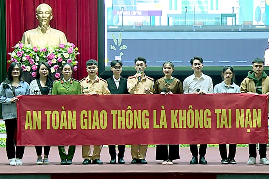 Nâng cao hiểu biết của sinh viên về TTATGT và bảo hiểm bắt buộc trách nhiệm dân sự của chủ xe cơ giới