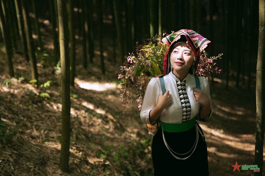 Đắm say với vẻ đẹp vùng Tây Bắc cùng Sao mai Nguyễn Thu Hằng
