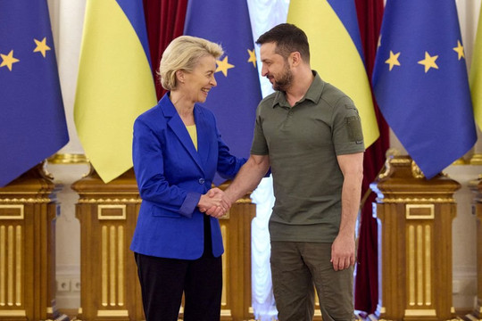 Ukraine gia nhập EU: Kiev thông qua các luật cải cách theo khuyến nghị của EC