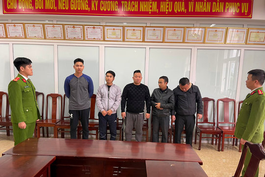 Triệt phá đường dây cá độ bóng đá gần 56 tỉ đồng