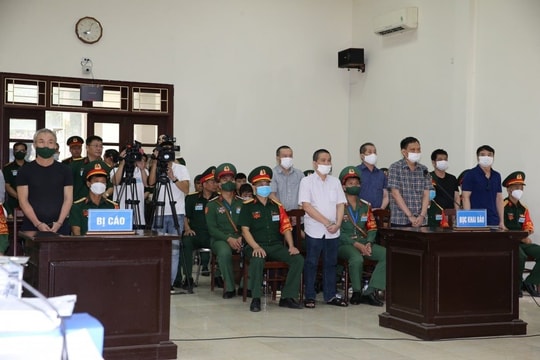 Cựu Đại tá quân đội kêu oan trong vụ buôn lậu gần 200 triệu lít xăng dầu