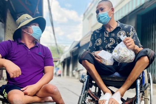Tăng cường cấp thẻ BHYT đối với người cao tuổi, người khuyết tật