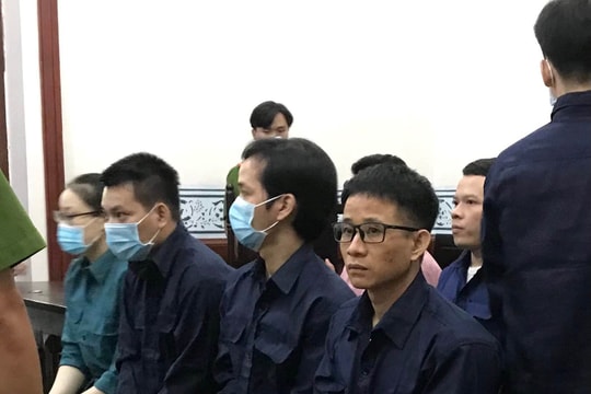 Băng nhóm sản xuất, lưu hành hơn nửa tỷ tiền giả hầu tòa 