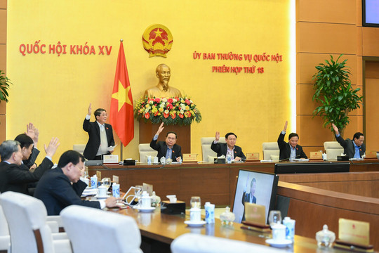 UBTVQH đồng ý điều chỉnh dự toán chi NSNN của Trường Trung cấp Luật Tây Bắc từ Bộ Tư pháp sang UBND tỉnh Sơn La