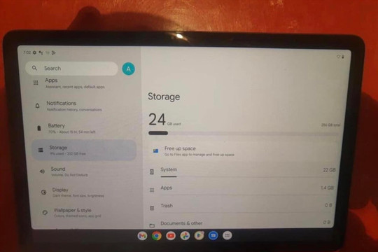 Chưa ra mắt, máy tính bảng Pixel của Google đã bị rao bán trên Facebook