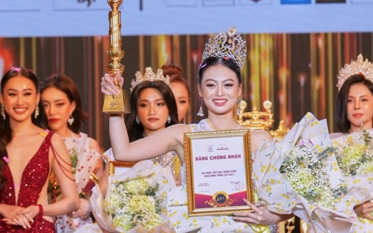 Hoa khôi công sở 2022 gọi tên thí sinh Ninh Diên Linh