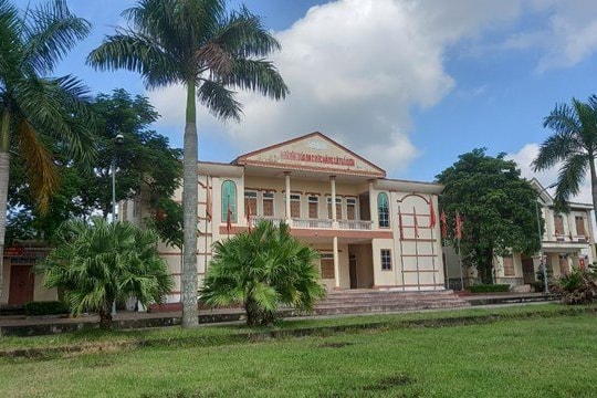 Một Bí thư Đảng ủy xã bị khởi tố vì sai phạm trong nhận chế độ