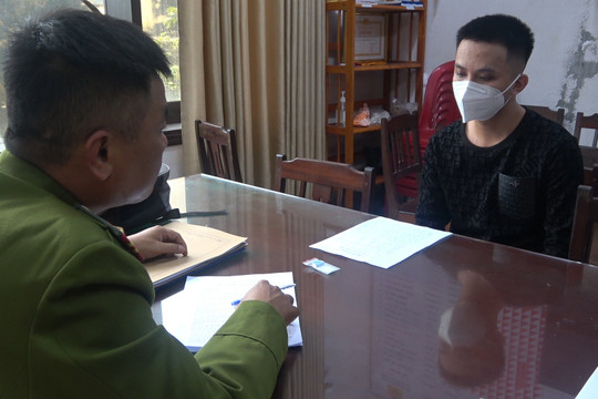 Liên tiếp bắt quả tang hai đối tượng tàng trữ ma túy