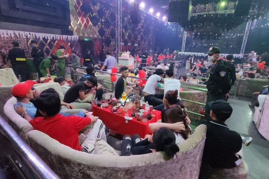 139 người dương tính với ma túy trong quán bar