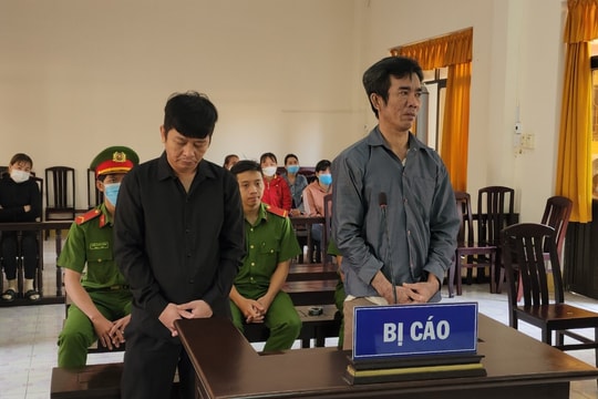 Kiên Giang: Chở hàng hóa trái phép qua biên giới 02 bị cáo lãnh án hơn 10 năm tù