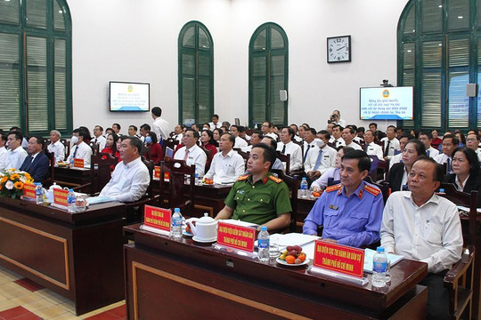 Vướng mắc của Tòa án liên quan đến bỏ sổ hộ khẩu giấy từ 1/1/2023