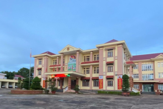 UBND huyện Đắk Song dẫn đầu về chuyển đổi số trong 8 đơn vị UBND cấp huyện