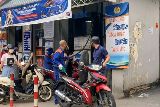Giá xăng tăng từ 15h chiều ngày 3/1