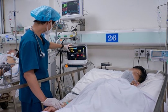 Hai người đàn ông ở Vĩnh Phúc tử vong vì ngộ độc rượu