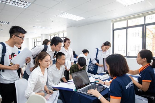 Trường đại học đầu tiên thông báo nhận hồ sơ xét tuyển học bạ năm 2023