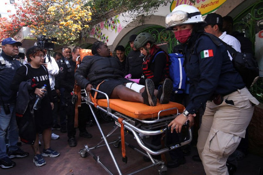 Va chạm tàu điện ngầm ở Mexico, ít nhất 58 người thương vong
