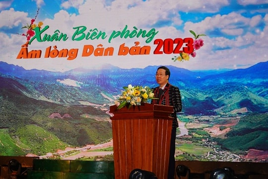 Thường trực Ban Bí thư Võ Văn Thưởng dự chương trình “Xuân Biên phòng ấm lòng dân bản”